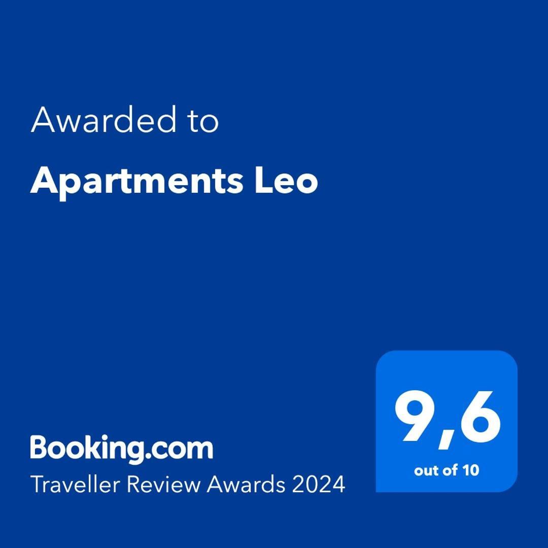 Apartments Leo ロヴィニ エクステリア 写真