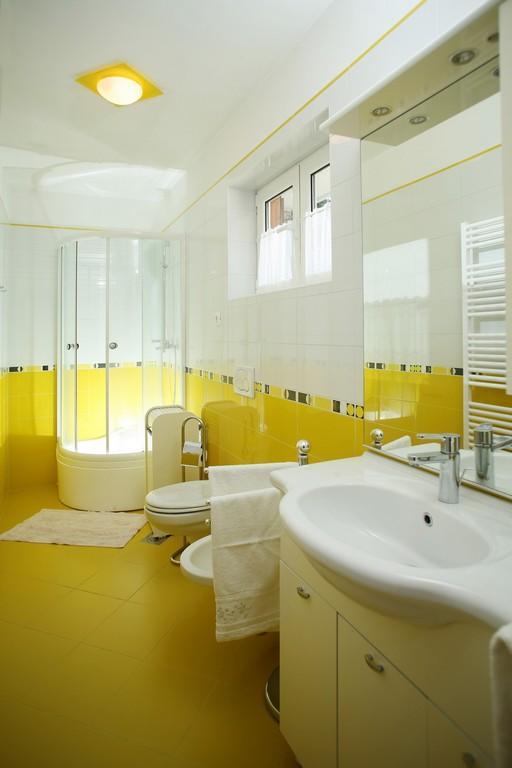 Apartments Leo ロヴィニ エクステリア 写真